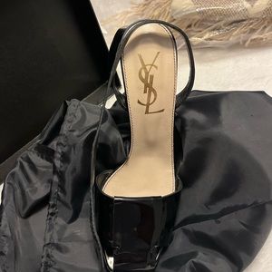 YSL strapped beautiful heels in very good condition